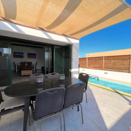 Casa Sol Irent Fuerteventura * 科拉雷侯